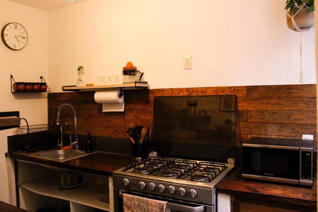New Mex Inspired Bo-Ho Chic Apartment With Private Patio And Roof Terrace Мехико Экстерьер фото